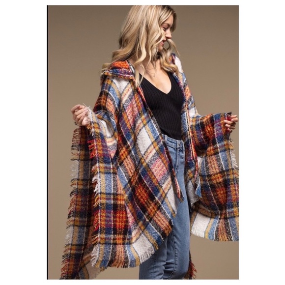 🍁LAST1️⃣🍁New Ruggine Plaid Print Hooded Ruana Poncho - Picture 2 of 5